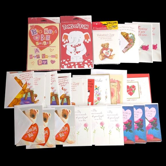 Valentines Day Greeting Card Lot 44 Cards Mix Lot Some Duplicated with Envelopes - Picture 1 of 6